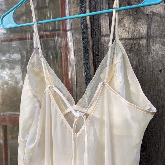 Valerie Stevens Intimates Matching Sheer Nightgown & Robe Pearl Embroidered Sz M - Picture 9 of 15